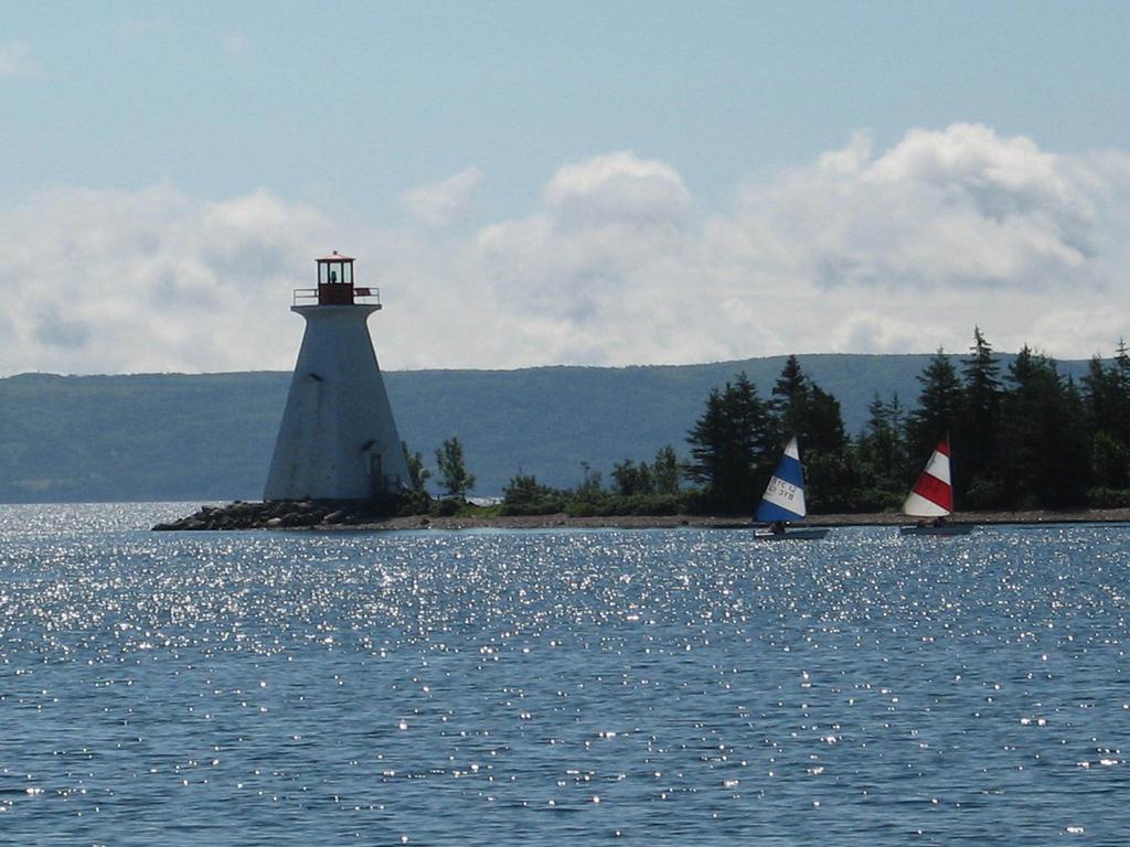 Dunlop Inn Baddeck Inlet Eksteriør bilde